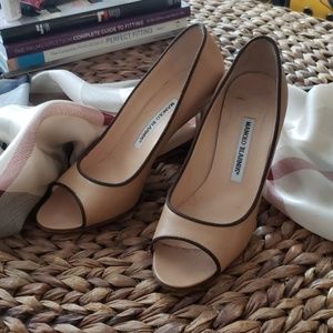 Manolo Blahnik Beige Peep Toe 37 Canazza